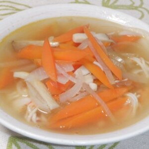 カニカマと野菜のスープ